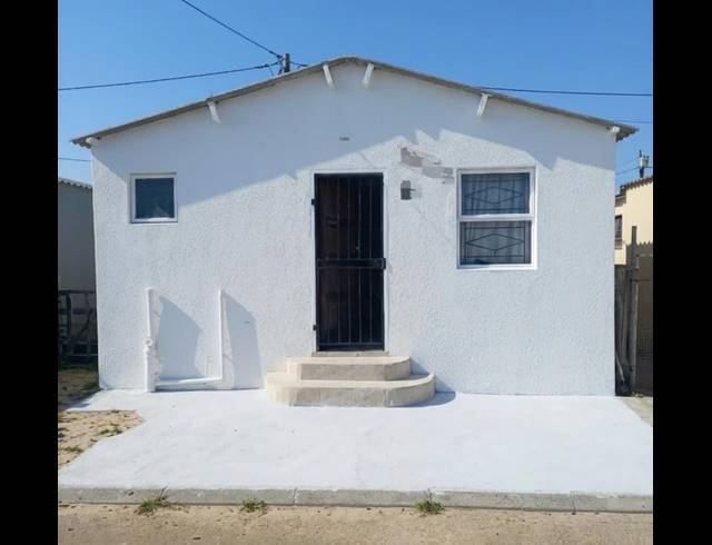 2 BEDROOM FREEHOLD FOR SALE IN KUYASA